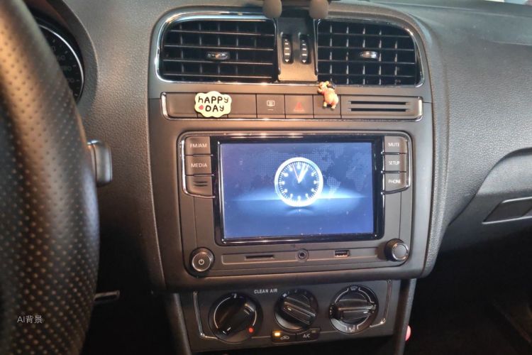 Volkswagen Polo 2017 #15 Volkswagen Polo 2017 car image #15