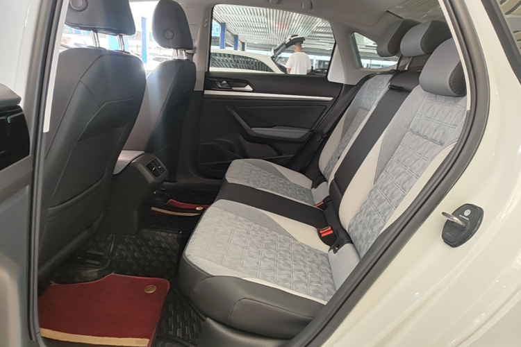 Volkswagen Lavida 2023 car image #17
