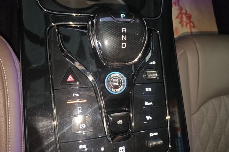 BYD Han 2023 car image #14