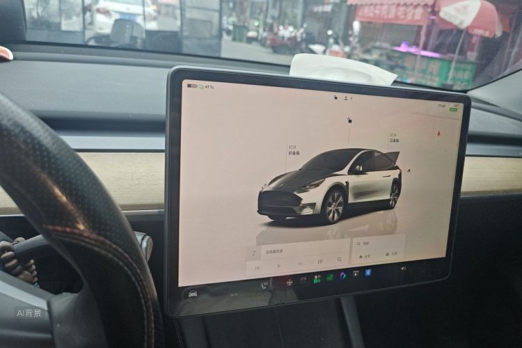 Tesla Model Y 2022 immagine di auto #13