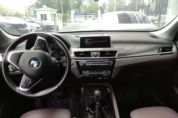 BMW X1 New Energy 2019 #12 BMW X1 New Energy 2019 car image #12