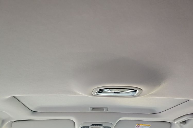 GEELY Emgrand 2020 #18 GEELY Emgrand 2020 car image #18