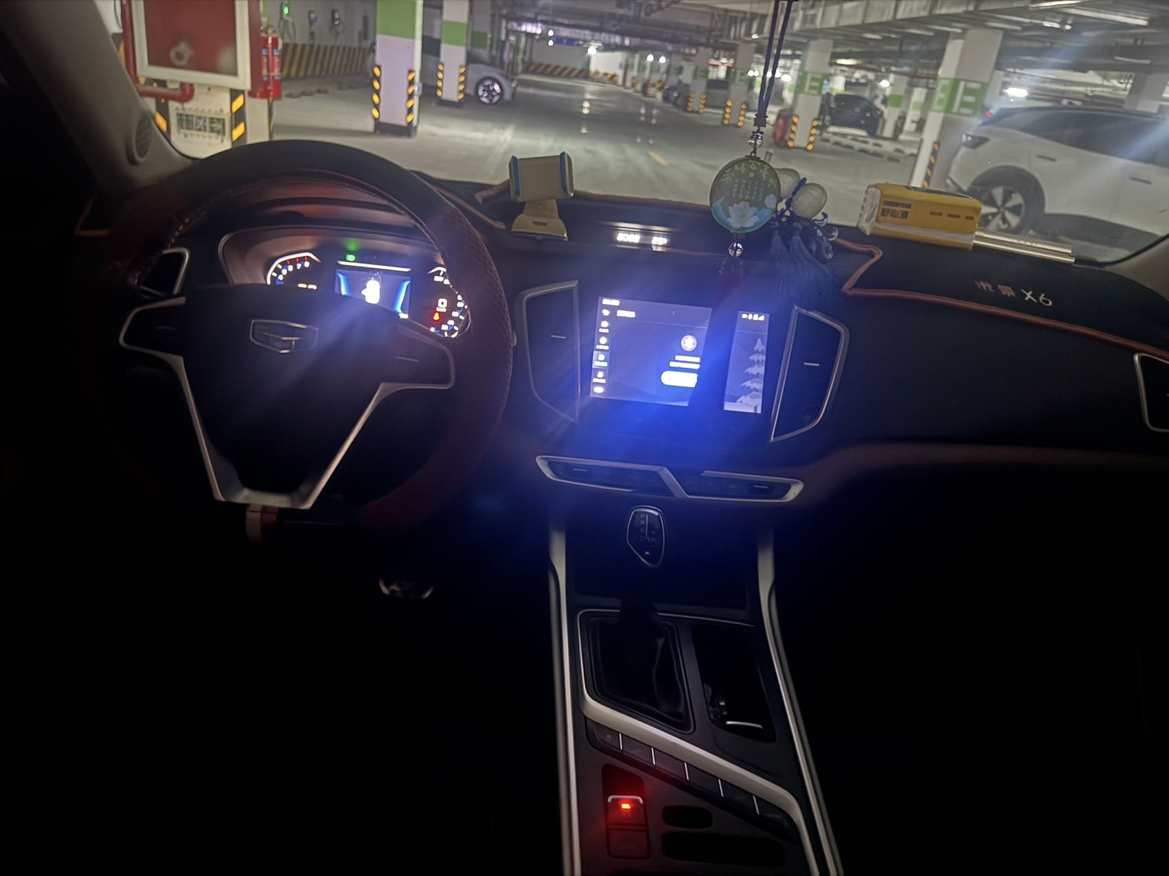 GEELY Vision X6 2019 imagem de carro #4
