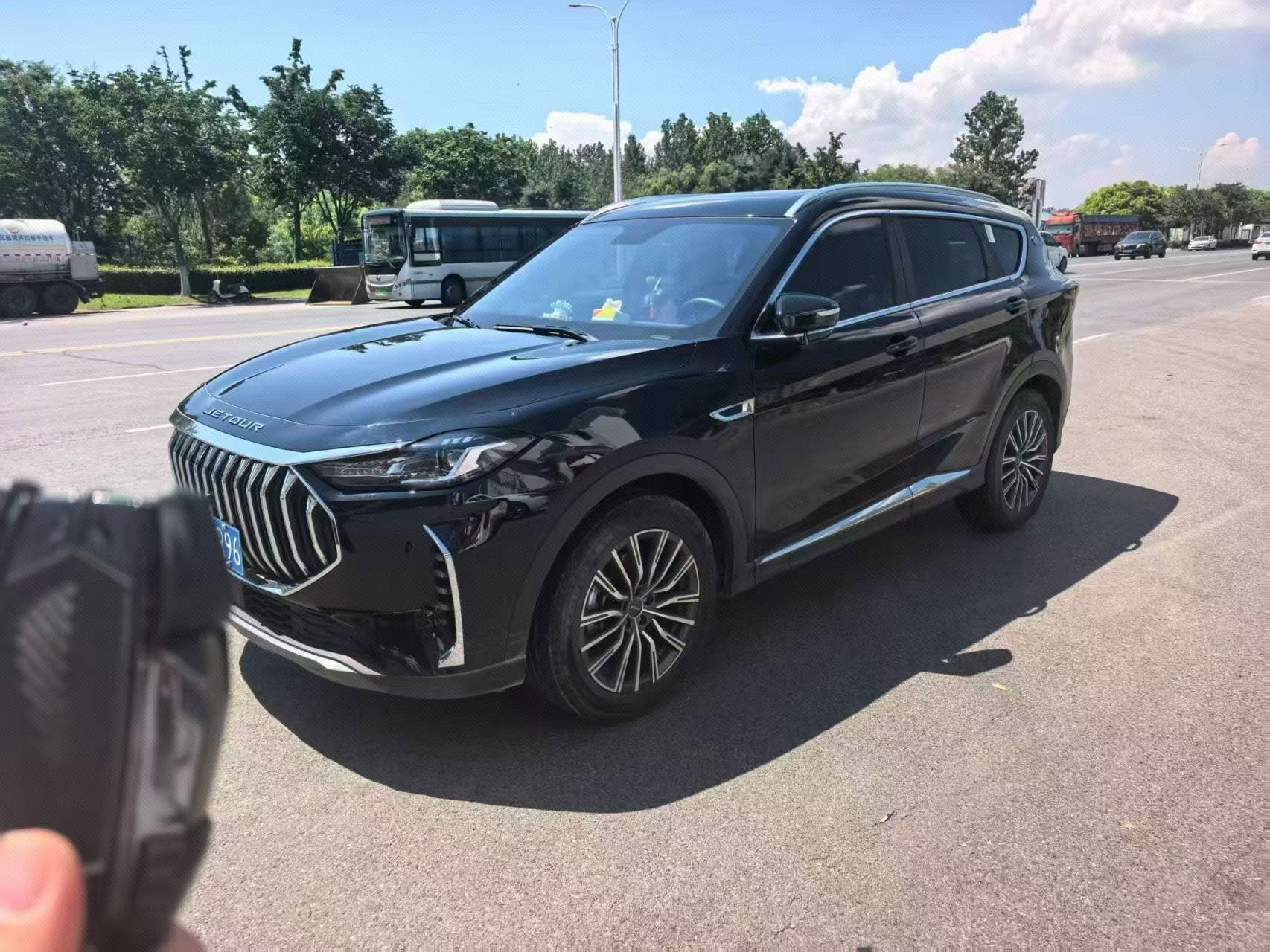Jetour X70 PLUS 2024 car image 