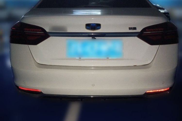 GEELY Emgrand 2018 #6 GEELY Emgrand 2018 car image #6