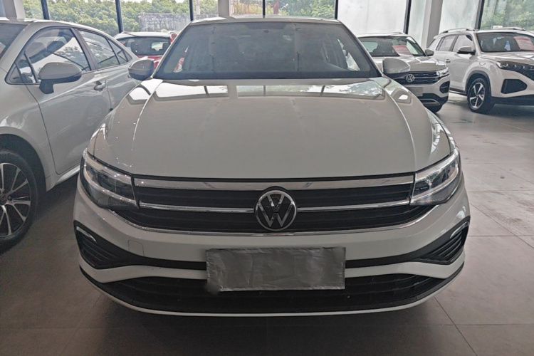 Volkswagen Bora 2024 car image #3