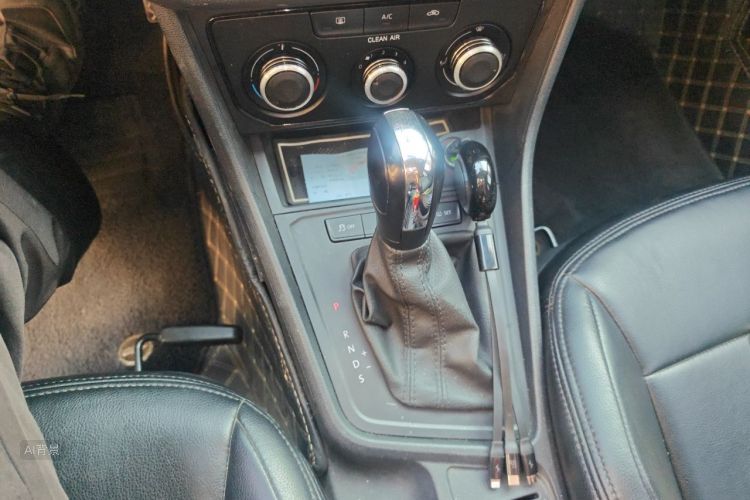 Volkswagen Lavida 2018 #16 Volkswagen Lavida 2018 car image #16
