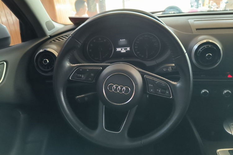 Audi A3 2020 car image #11