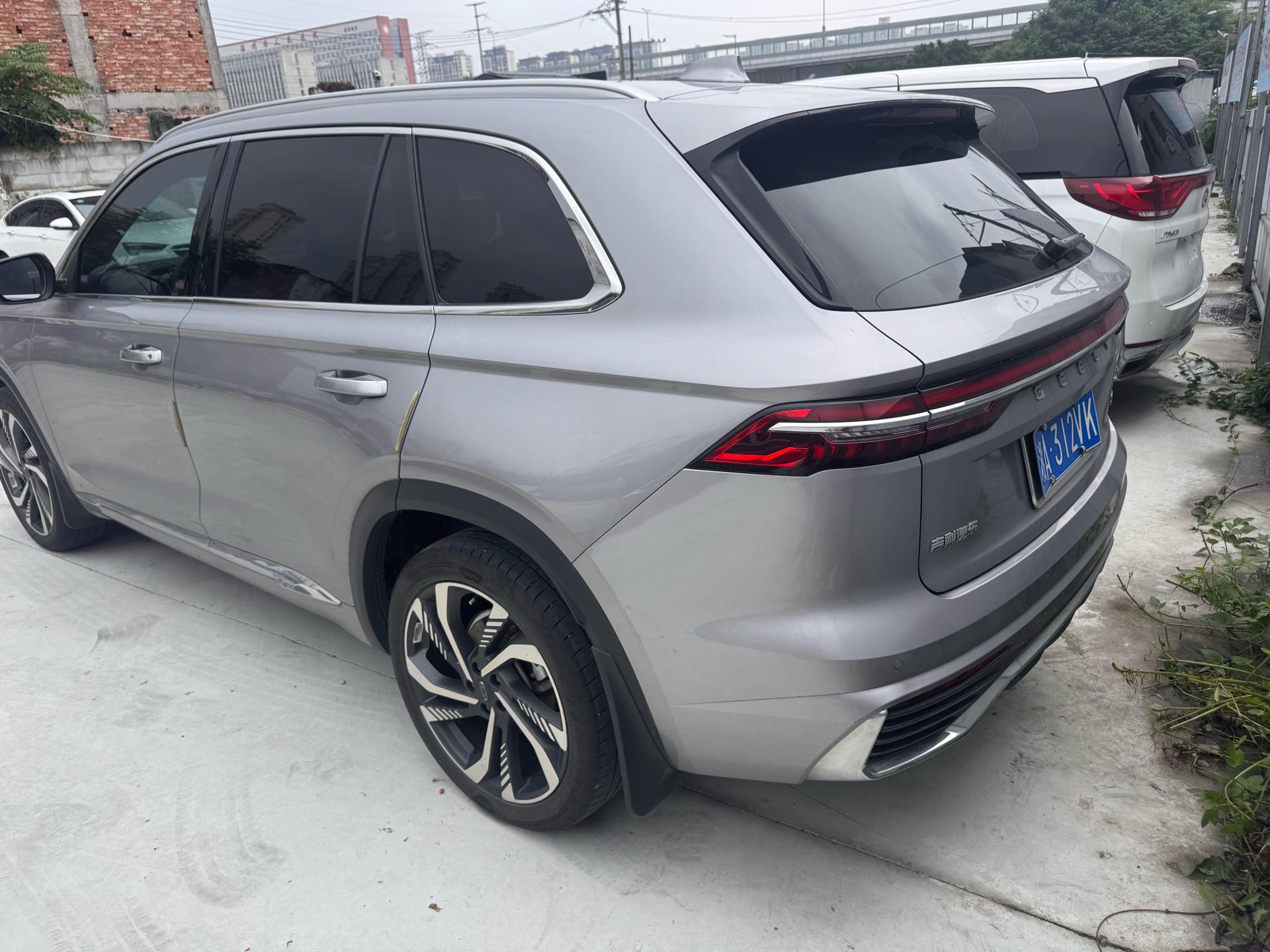 GEELY Boyue L 2023 car image #5