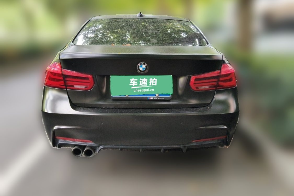 BMW 3 Series 2018 car image #6
