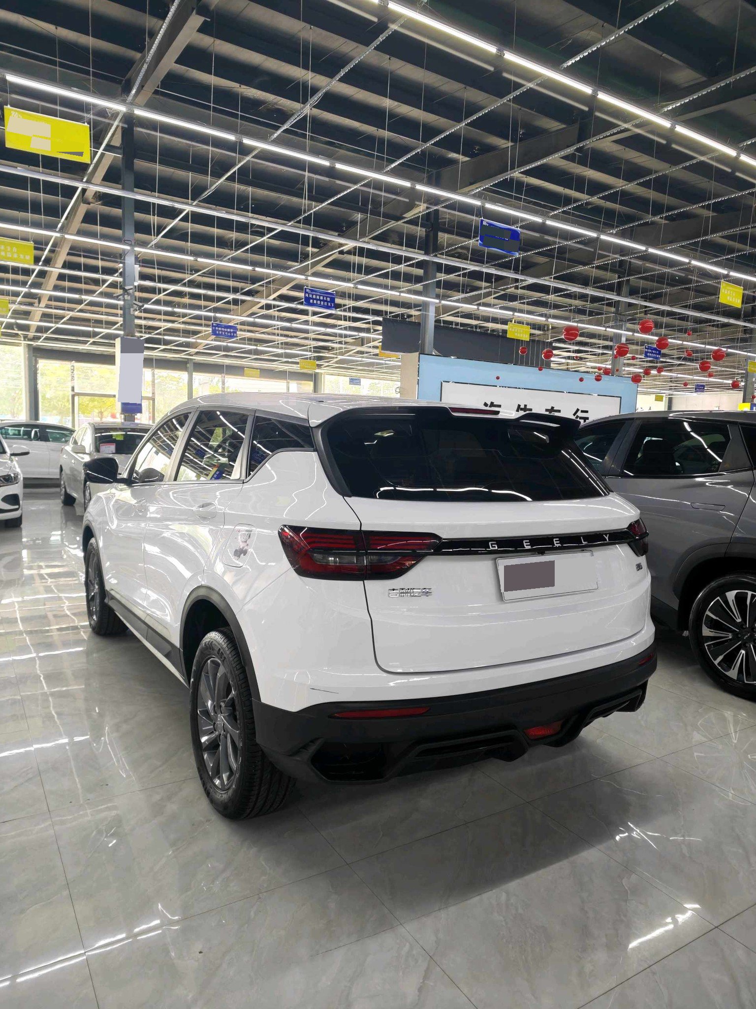 GEELY Coolray 2025 car image #5