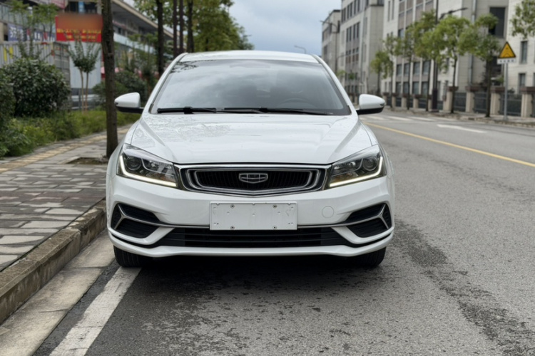 GEELY Emgrand 2019 #3 GEELY Emgrand 2019 car image #3
