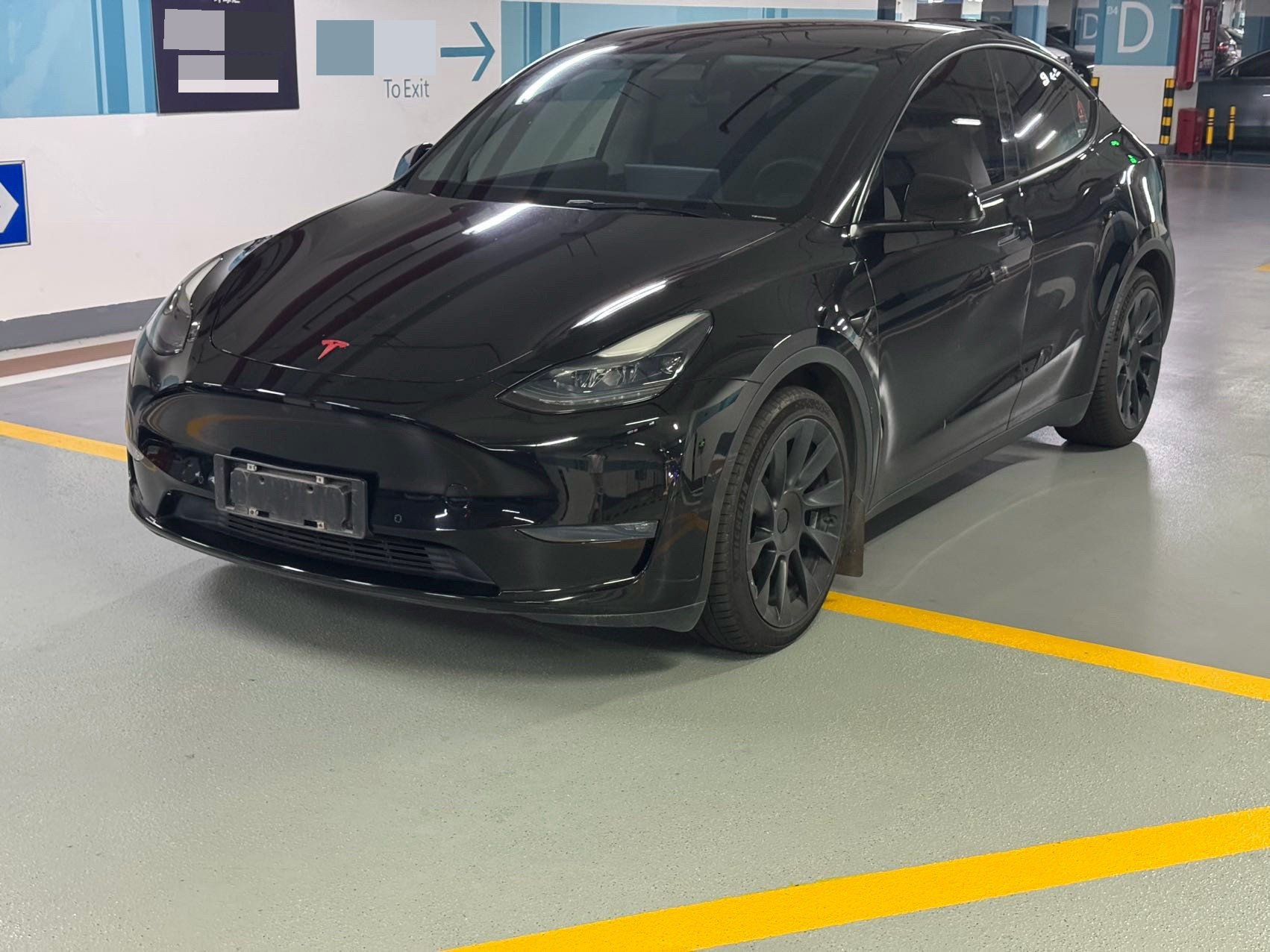 Tesla Model Y 2021 Tesla Model Y 2021 car image