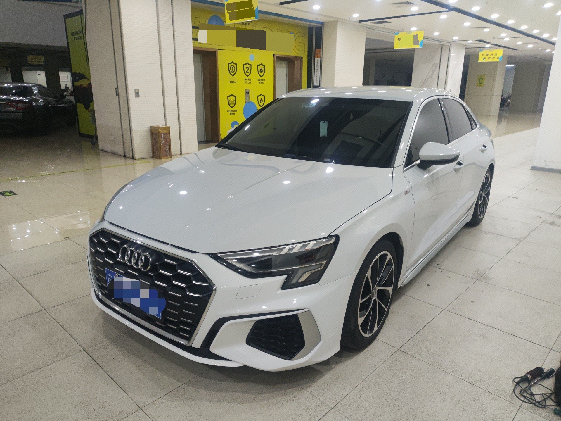 2022 2022 car image