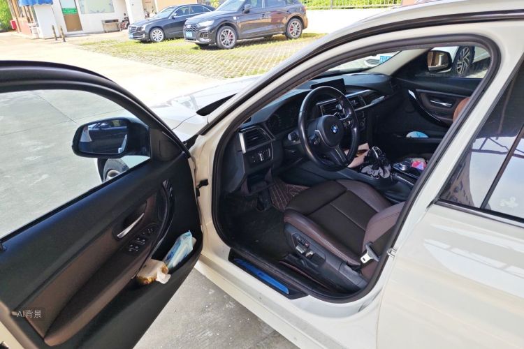 BMW 3 Series 2018 #18 BMW 3 Series 2018 car image #18