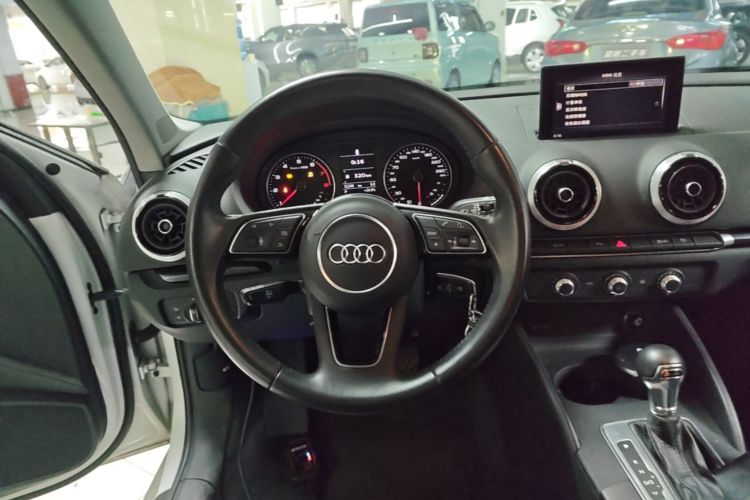 Audi A3 2020 car image #11