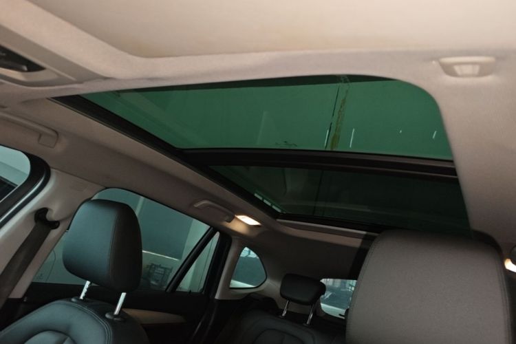 BMW X1 2019 #18 BMW X1 2019 car image #18