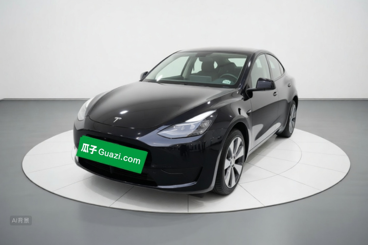 Tesla Model Y 2023 car image #2