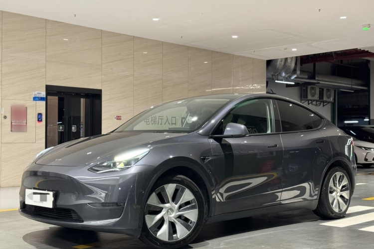Tesla Model Y 2021 #2 Tesla Model Y 2021 immagine di auto #2
