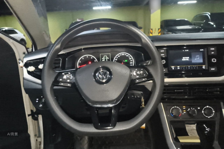 Volkswagen Polo 2020 car image #12