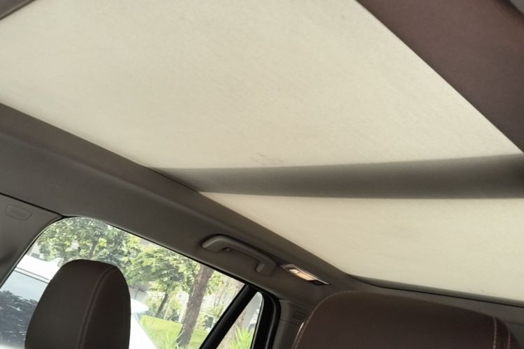 BMW X1 2019 car image #18