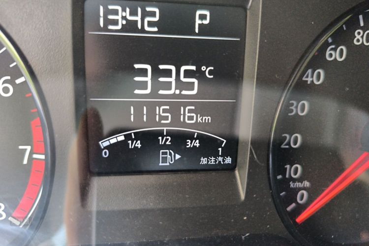 Volkswagen Polo 2016 #14 Volkswagen Polo 2016 car image #14