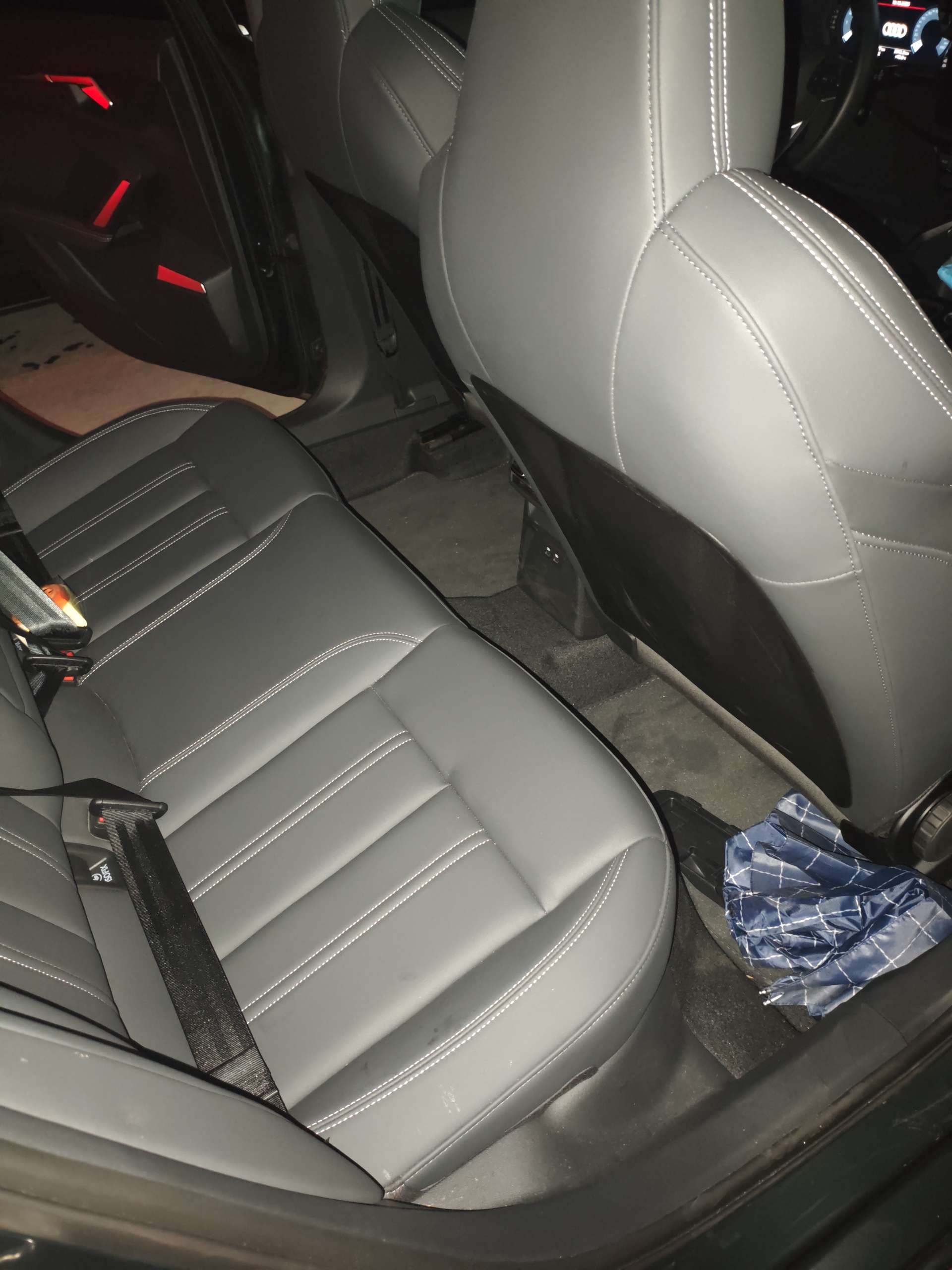2025 car image #6