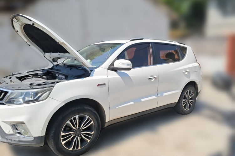 GEELY Vision X6 2018 immagine di auto #2