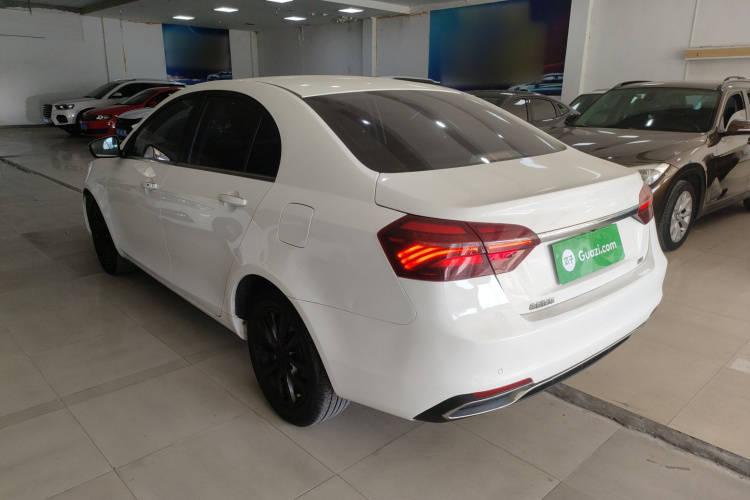 GEELY Emgrand 2019 #5 GEELY Emgrand 2019 car image #5