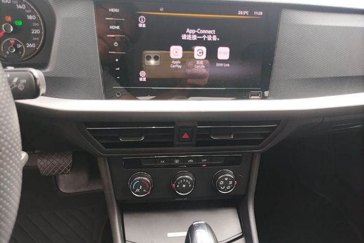 Volkswagen Lavida 2021 car image #13