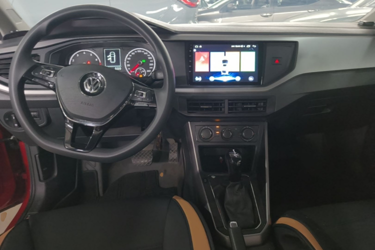 Volkswagen Polo 2019 car image #10