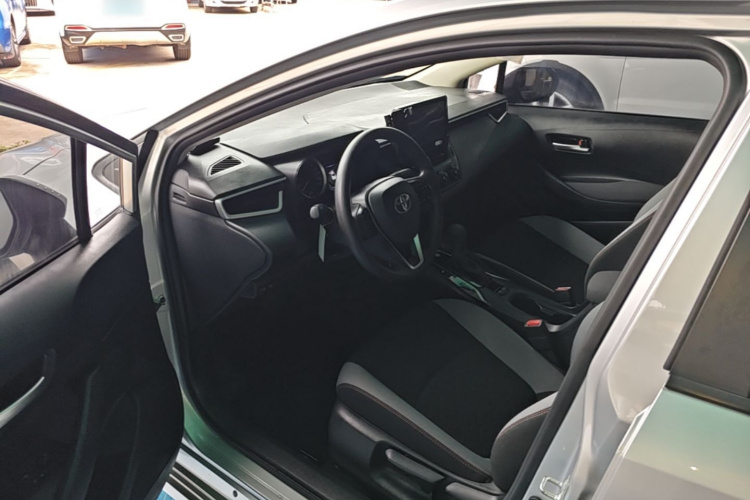 Toyota Corolla 2023 car image #16