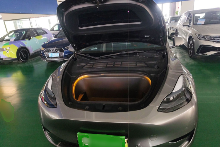 Tesla Model Y 2023 #20 Tesla Model Y 2023 car image #20