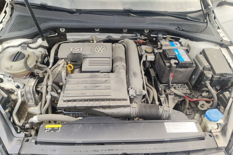 Volkswagen Golf 2018 car image #20