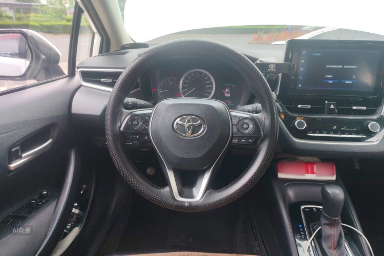 Toyota Corolla 2023 car image #12