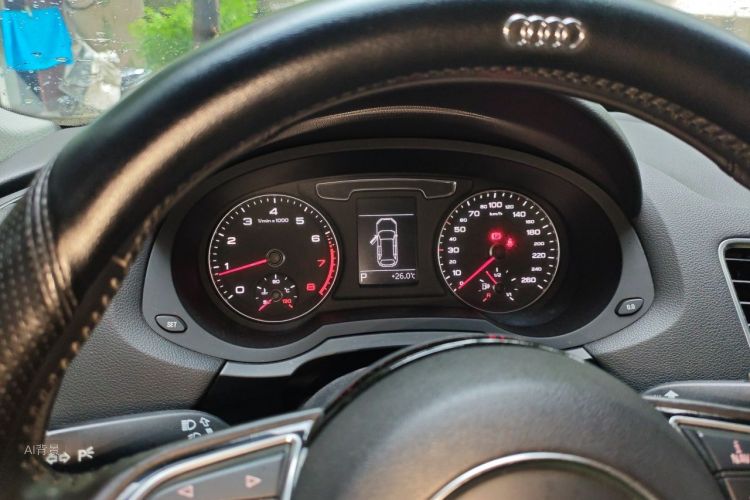 Audi Q3 2017 #13 Audi Q3 2017 car image #13