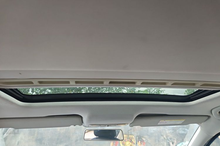 Volkswagen Santana 2015 car image #20