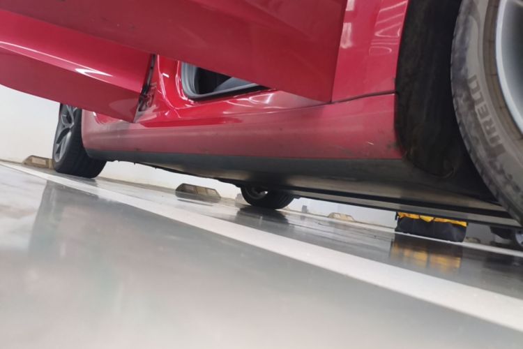 Tesla Model 3 2021 car image #26