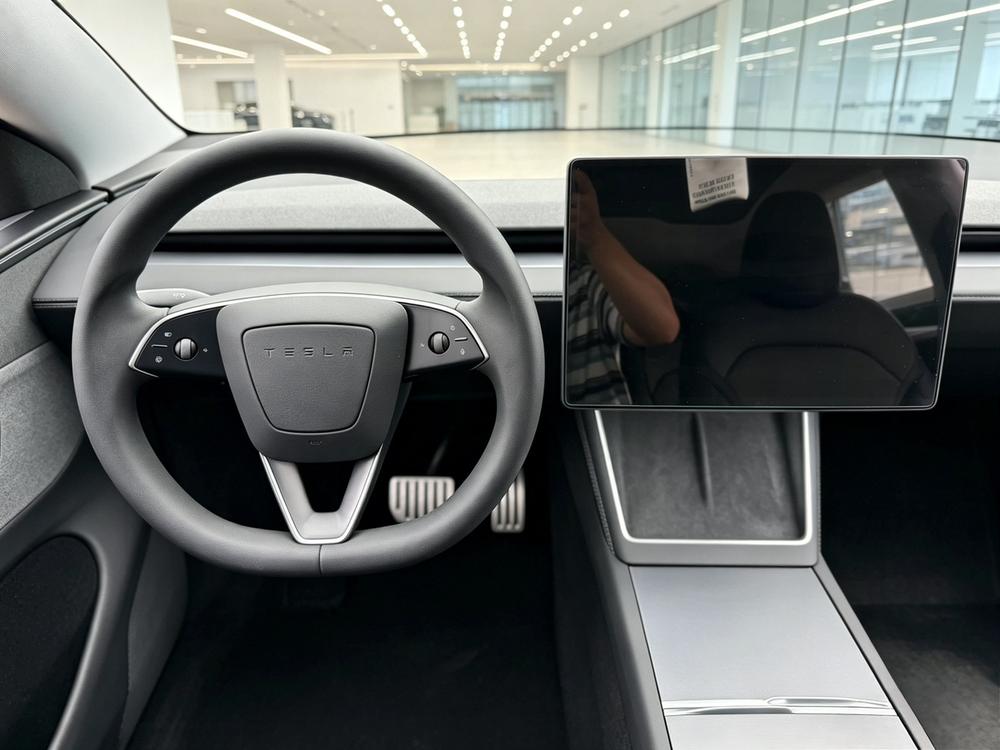 Tesla Model Y 2025 #15 Tesla Model Y 2025 imagen de coche #15