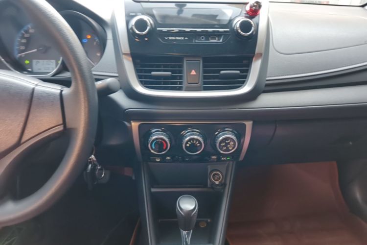 Toyota Vios 2019 car image #13