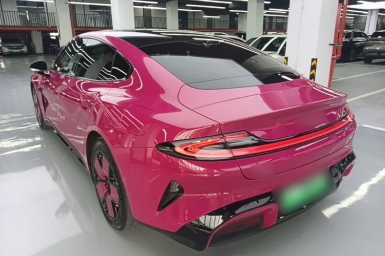 MI SU7 2025 car image #5