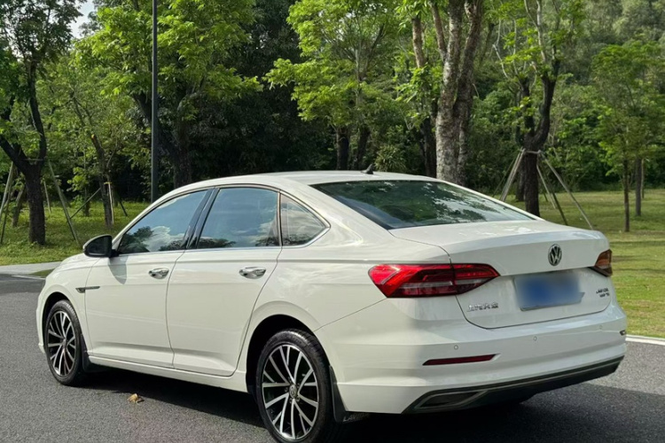 Volkswagen Lavida 2018 #5 Volkswagen Lavida 2018 car image #5