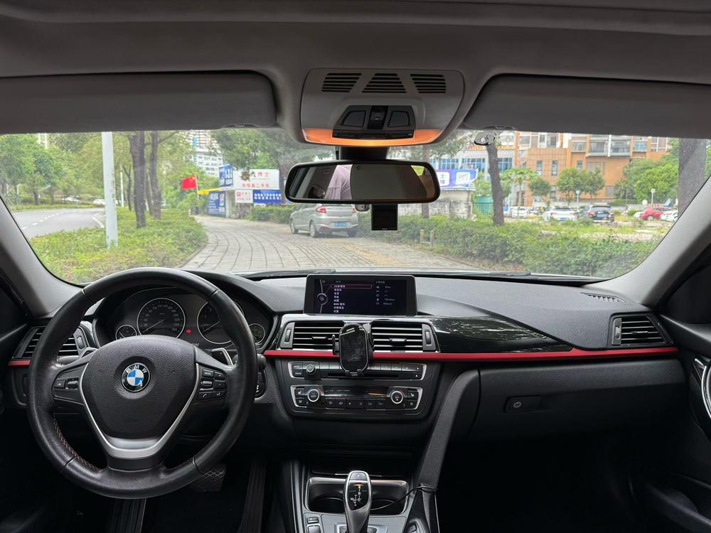BMW 3 Series (Imported) 2012 car image #7