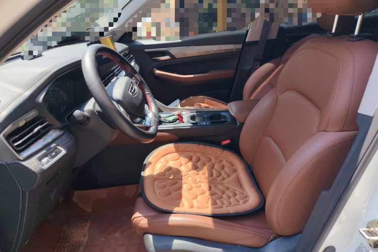 GEELY Vision X6 2024 car image #15