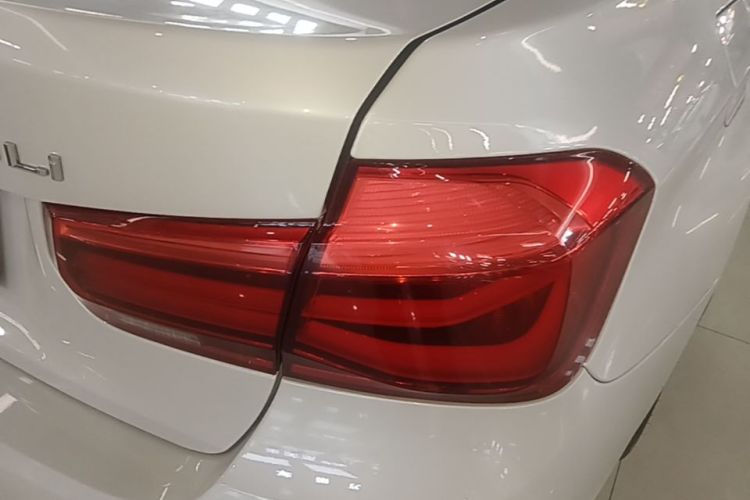 BMW 3 Series 2017 image de voiture #8