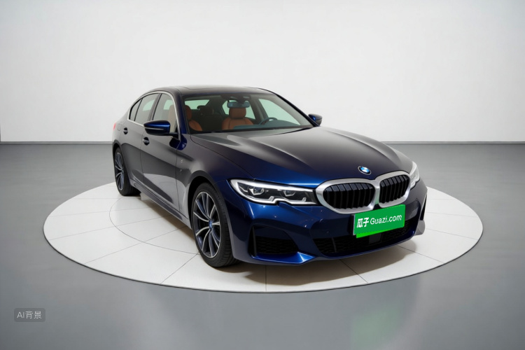 BMW 3 Series 2020 car image #4