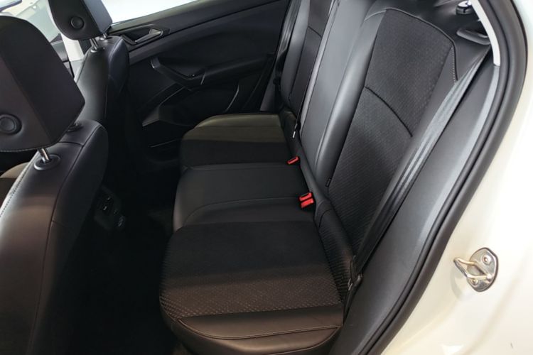 Volkswagen Tacqua 2024 #17 Volkswagen Tacqua 2024 صورة سيارة #17