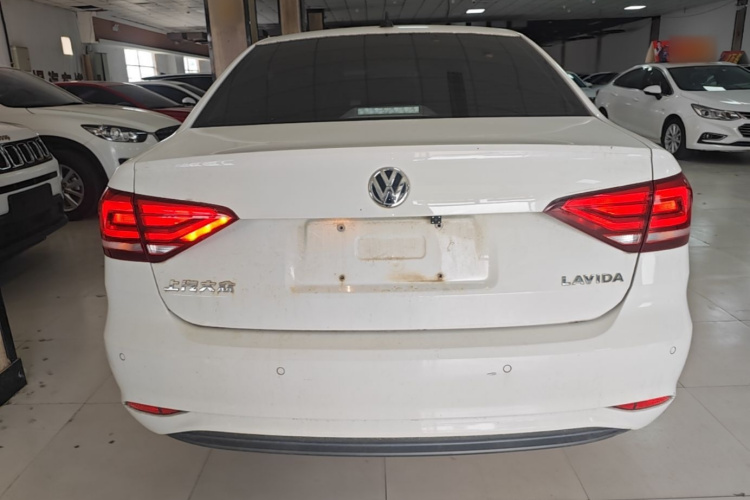 Volkswagen Lavida 2022 #6 Volkswagen Lavida 2022 car image #6