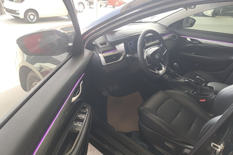 GEELY Emgrand 2019 #16 GEELY Emgrand 2019 صورة سيارة #16
