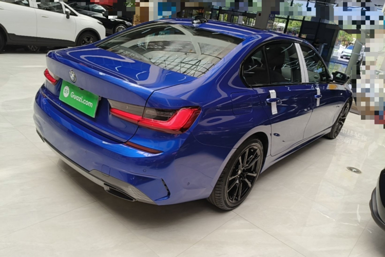 BMW 3 Series 2020 car image #7